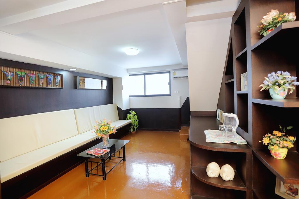 Baan Namtarn Guest House Bangkok Ruang foto